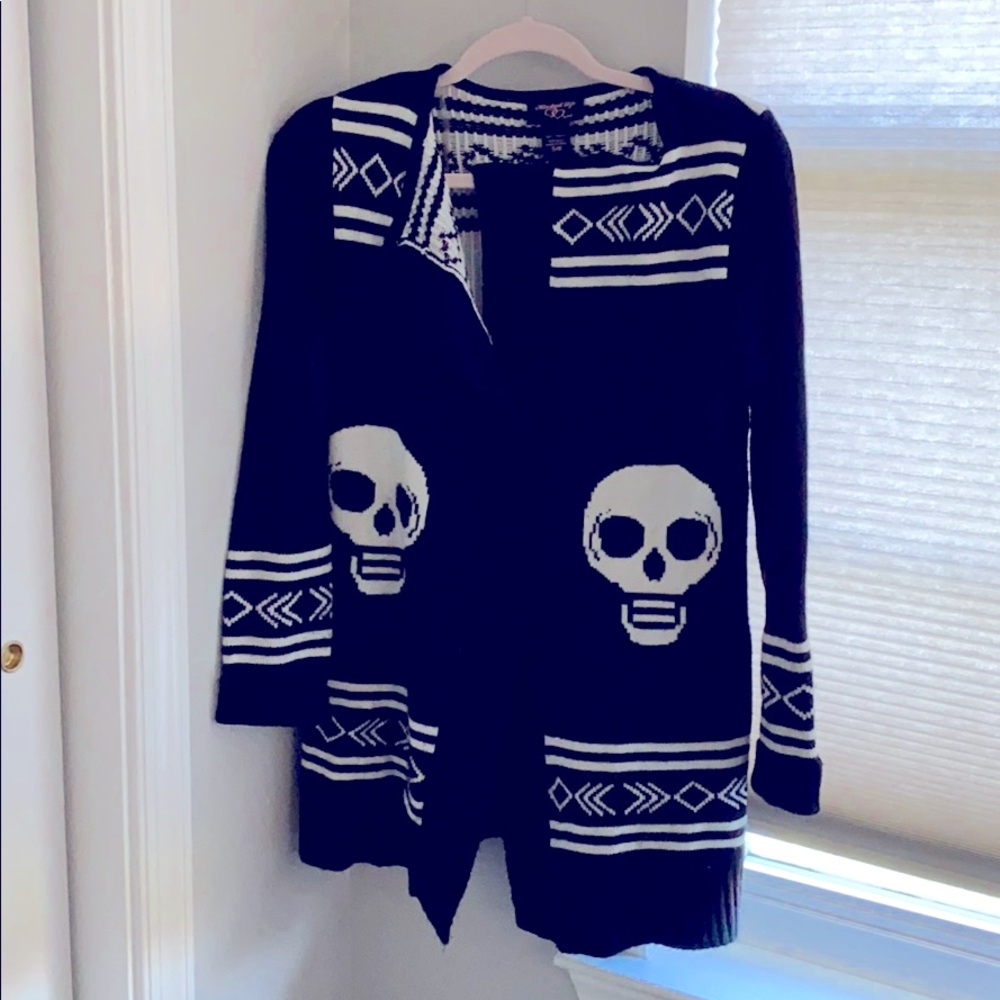 Skull sweater. Size S/M. Gently worn.